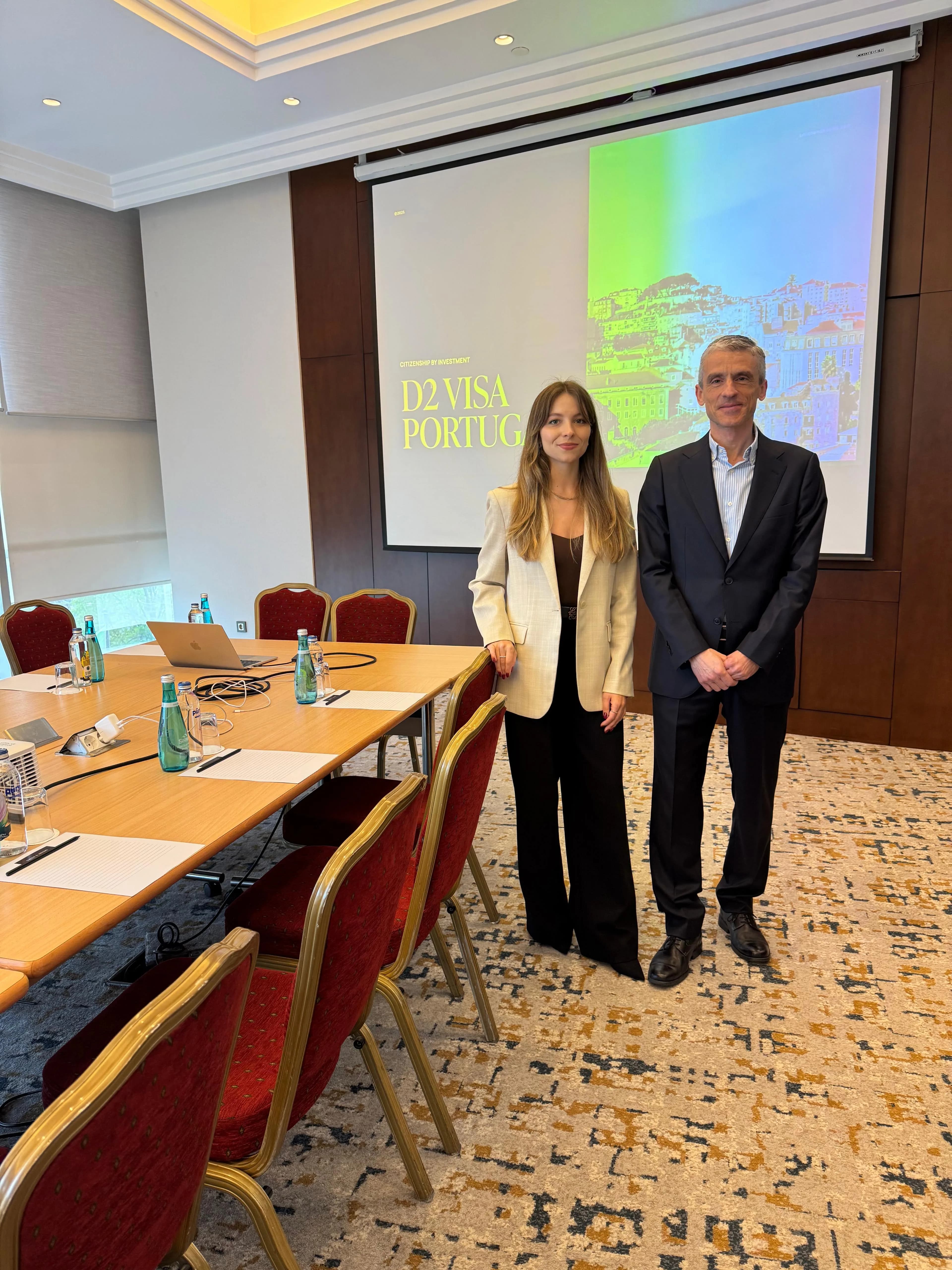 Edvero Partners advisor and investor reviewing Portugal property investment decision together